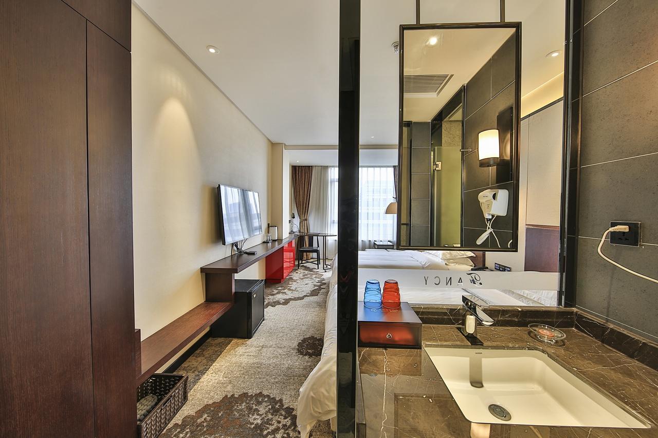 Fancy Hotel Σενζέν Εξωτερικό φωτογραφία